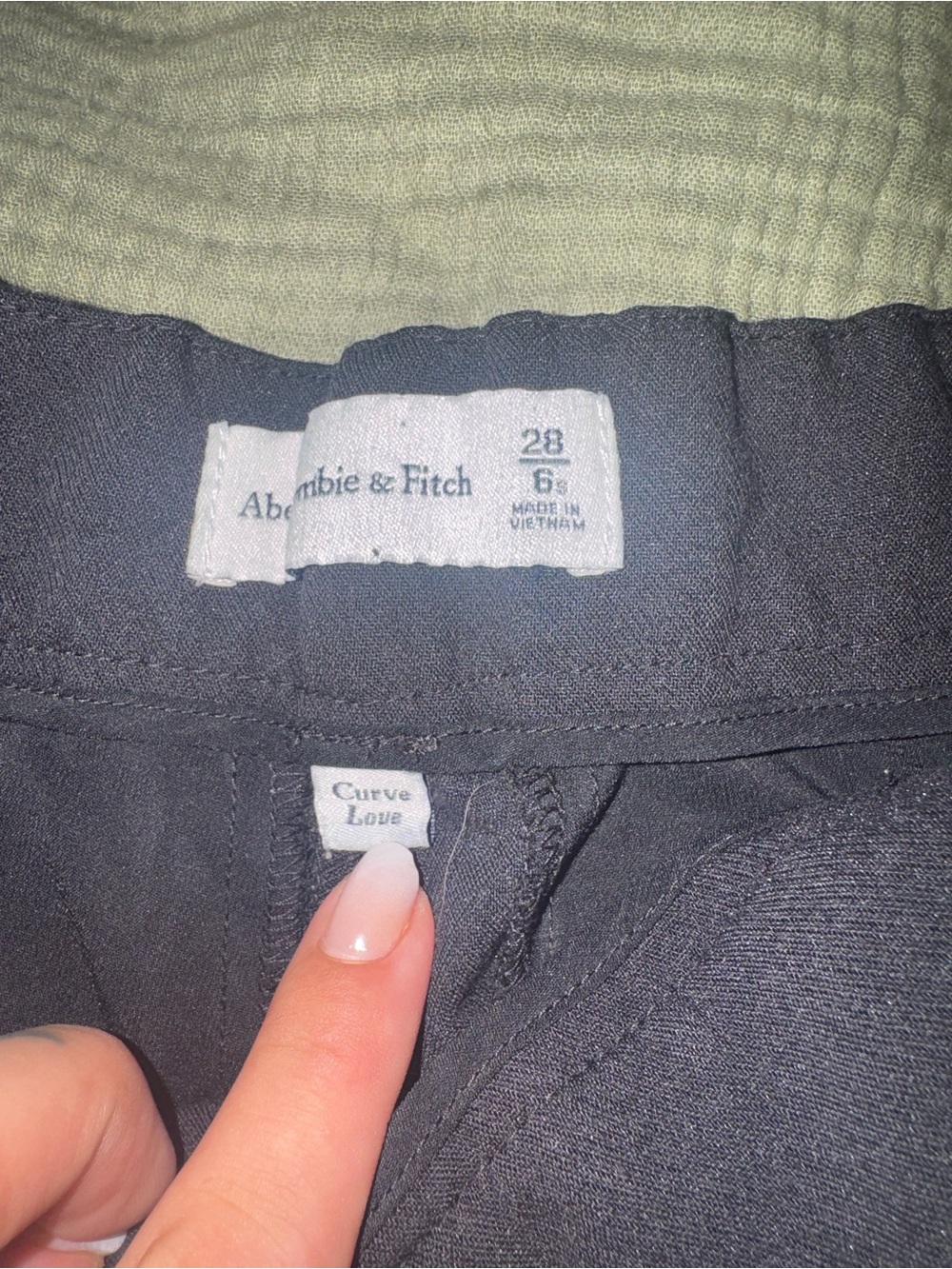 Abercrombie & Fitch Black High-Rise Wide Leg Pants - Picture 3 of 4